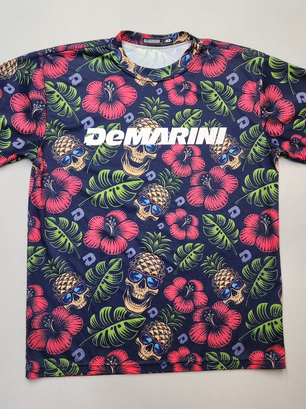 DeMarini Mens Medium Short Sleeve Sublimated Jersey Pineapple Skull Hawaiian